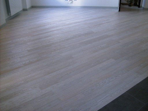 Il parquet pavimenti in legno per una vita.roma, anzio, latina ... Posa pavimento diagonale